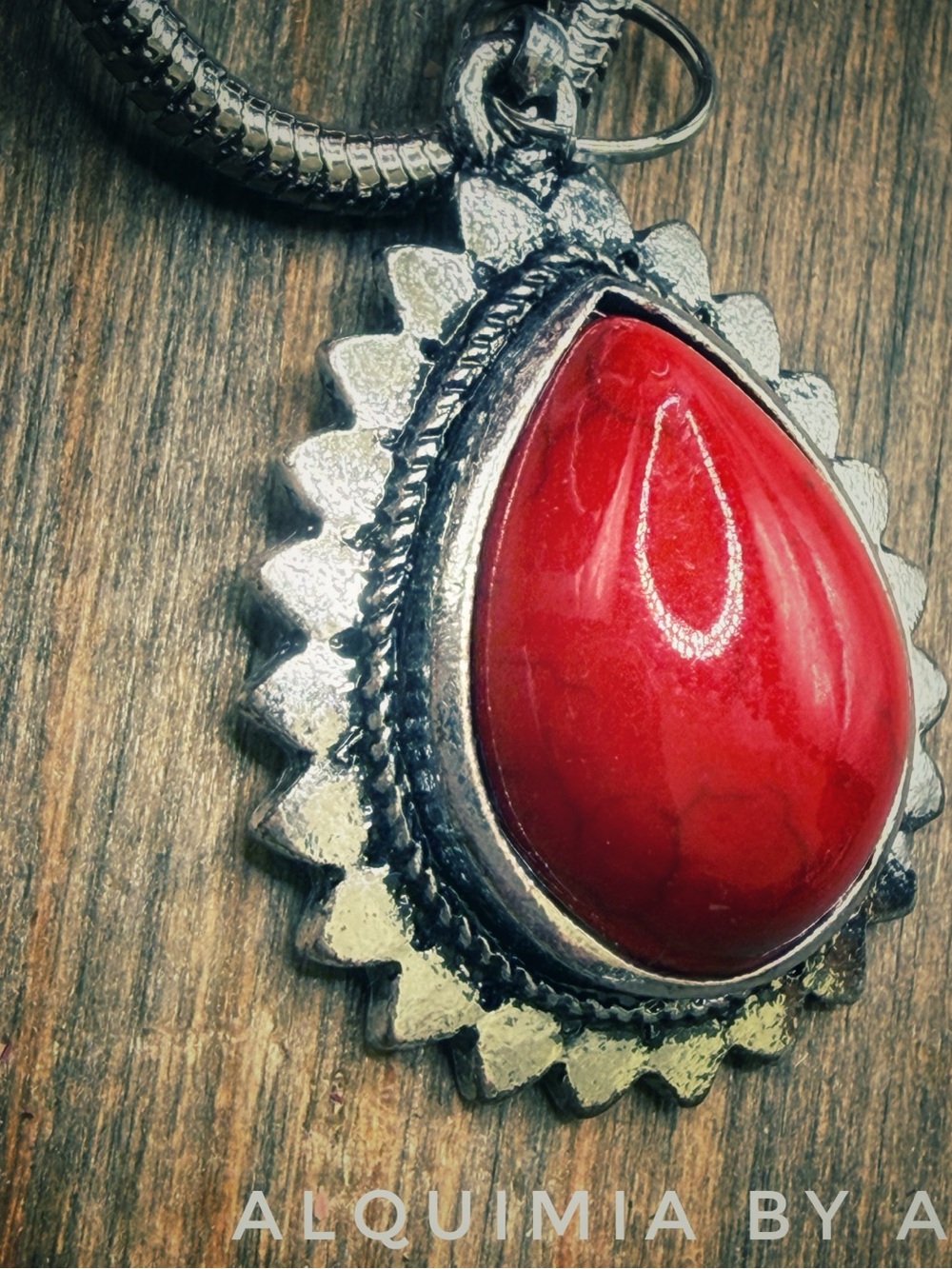 Fall essentials Bold Red Teardrop Pendant Necklace